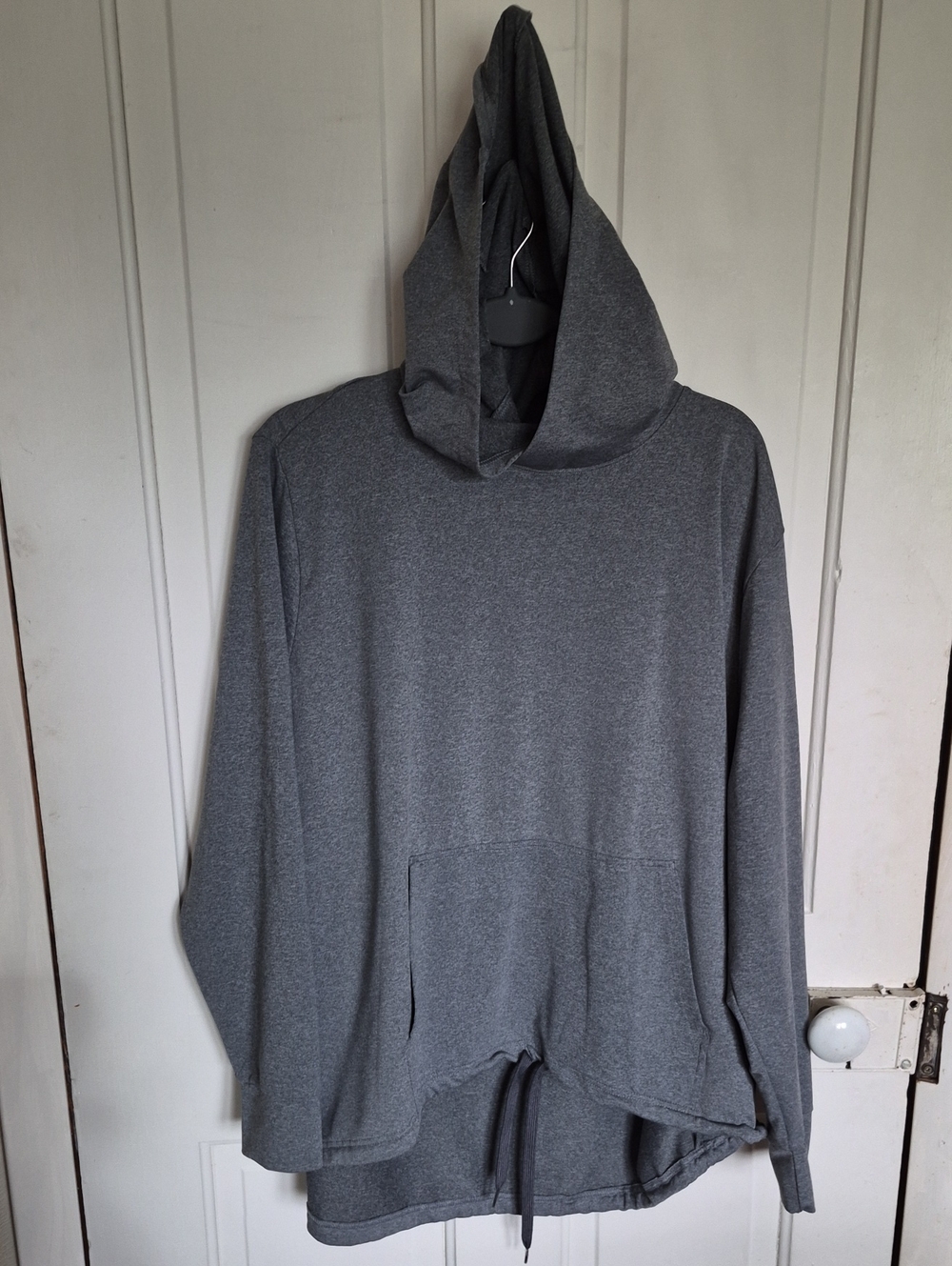 Nike Men's Dark Gray Hooded Pullover Sweatshirt